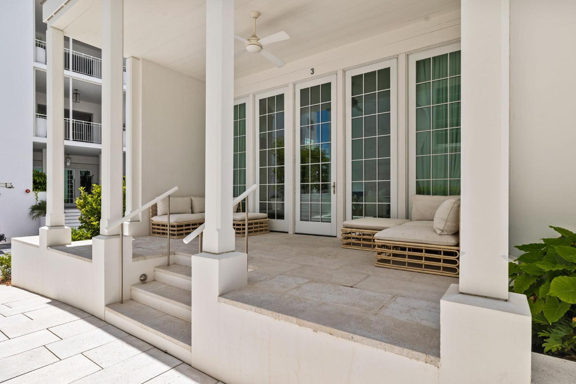 Kaiya Beach Resort Inlet Beach Δωμάτιο φωτογραφία